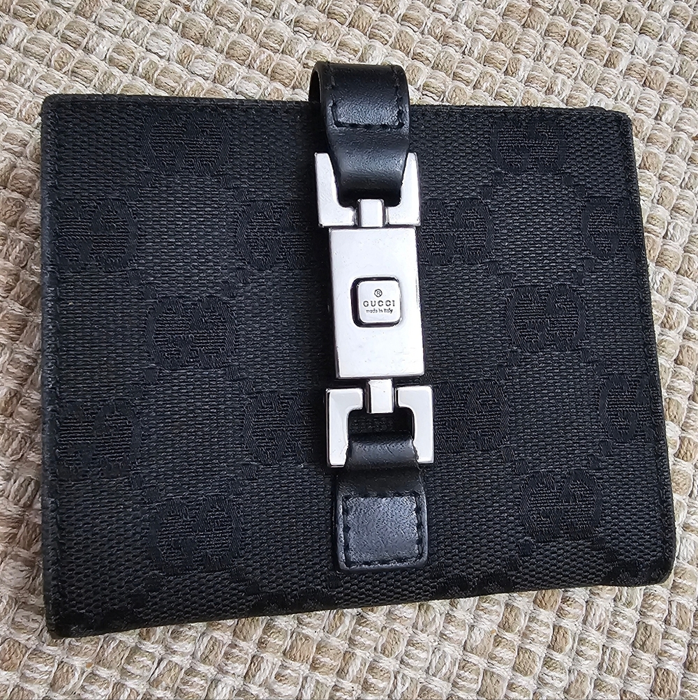 Authentic Vintage Gucci Black Monogram bi-fold wallet EUC